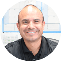 — Fernando Reales，<br /> 高级总监 - 运营